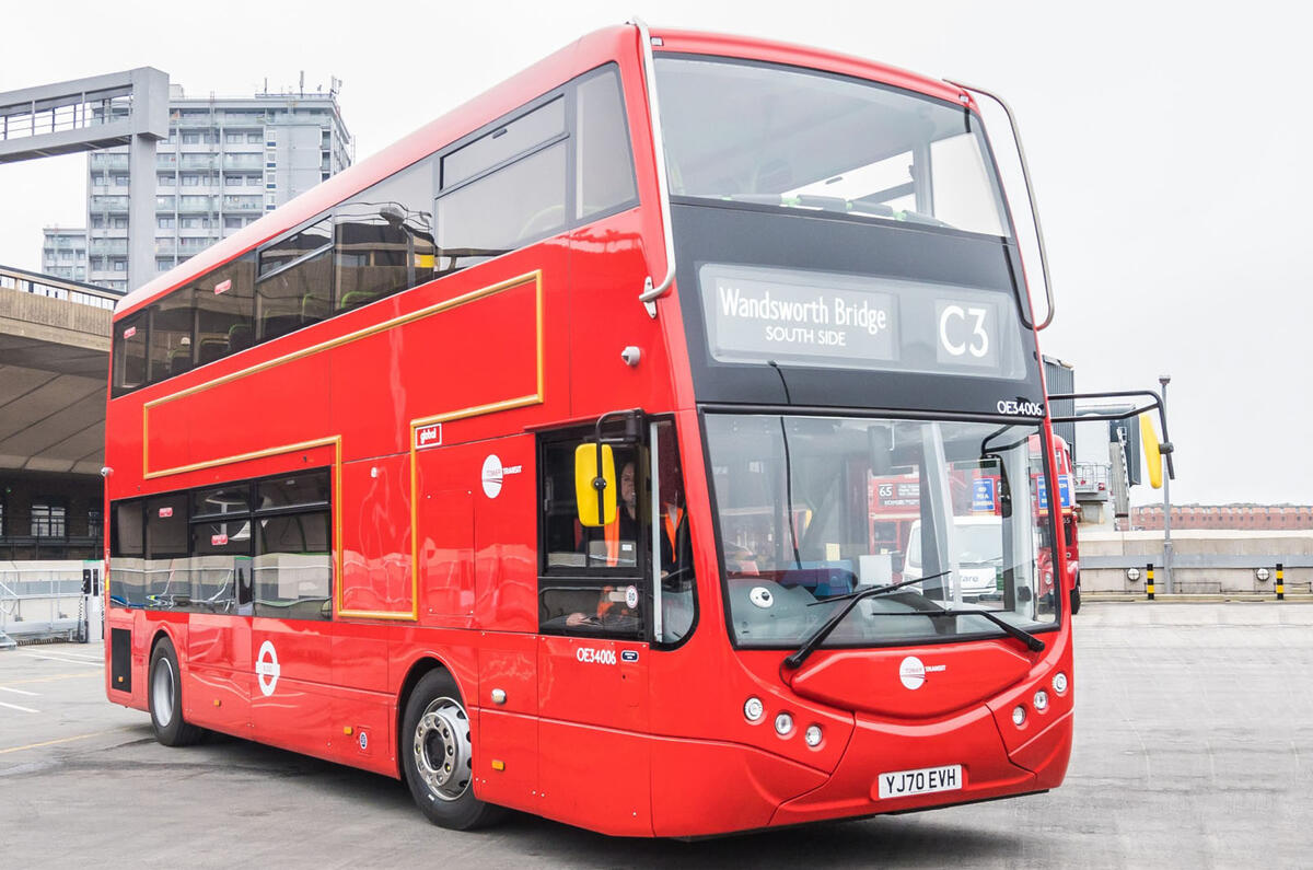 96 Switch Mobility Tower Transit Metrodecker EV   edit 96 Switch Mobility Tower Transit Metrodecker EV   edit