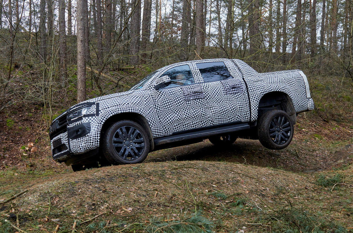 96 Volkswagen Amarok prototype action articulation 96 Volkswagen Amarok prototype action articulation