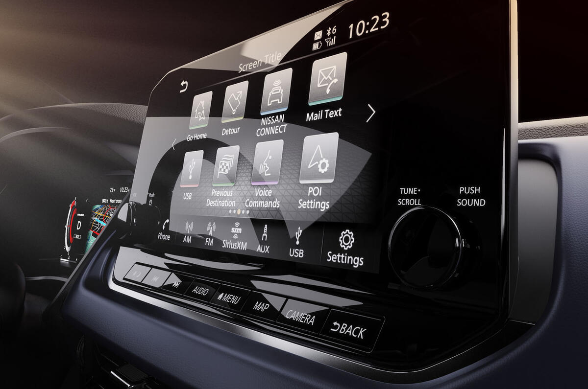Nissan Qashqai 2021 preview touchscreen
