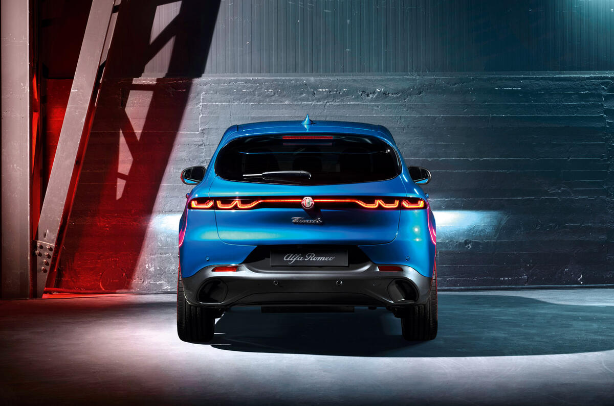 97 Alfa Romeo Tonale reveal 2022 rear end 97 Alfa Romeo Tonale reveal 2022 rear end