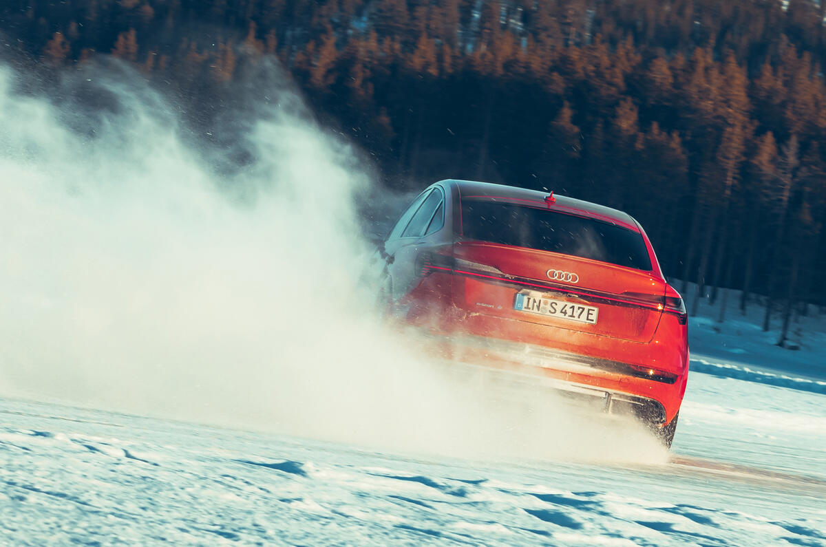 97 audi e tron sportback drifiting rear 97 audi e tron sportback drifiting rear