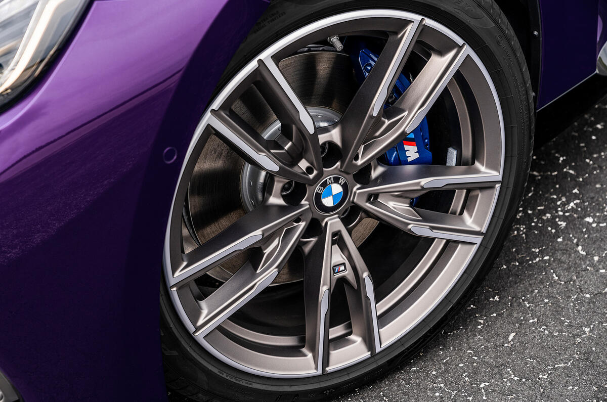 97 BMW 2 Series 2021 official reveal alloy wheels 97 BMW 2 Series 2021 official reveal alloy wheels