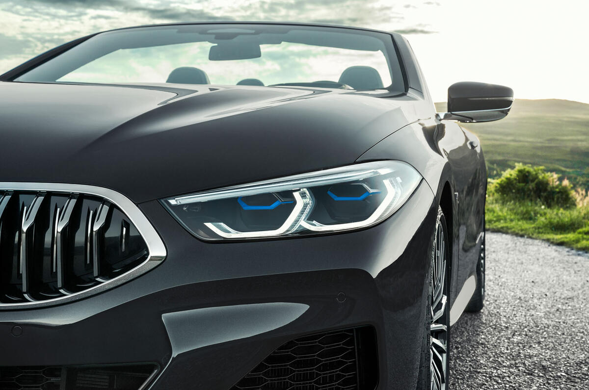 BMW 8 Series cabriolet 2018 official reveal - headlights