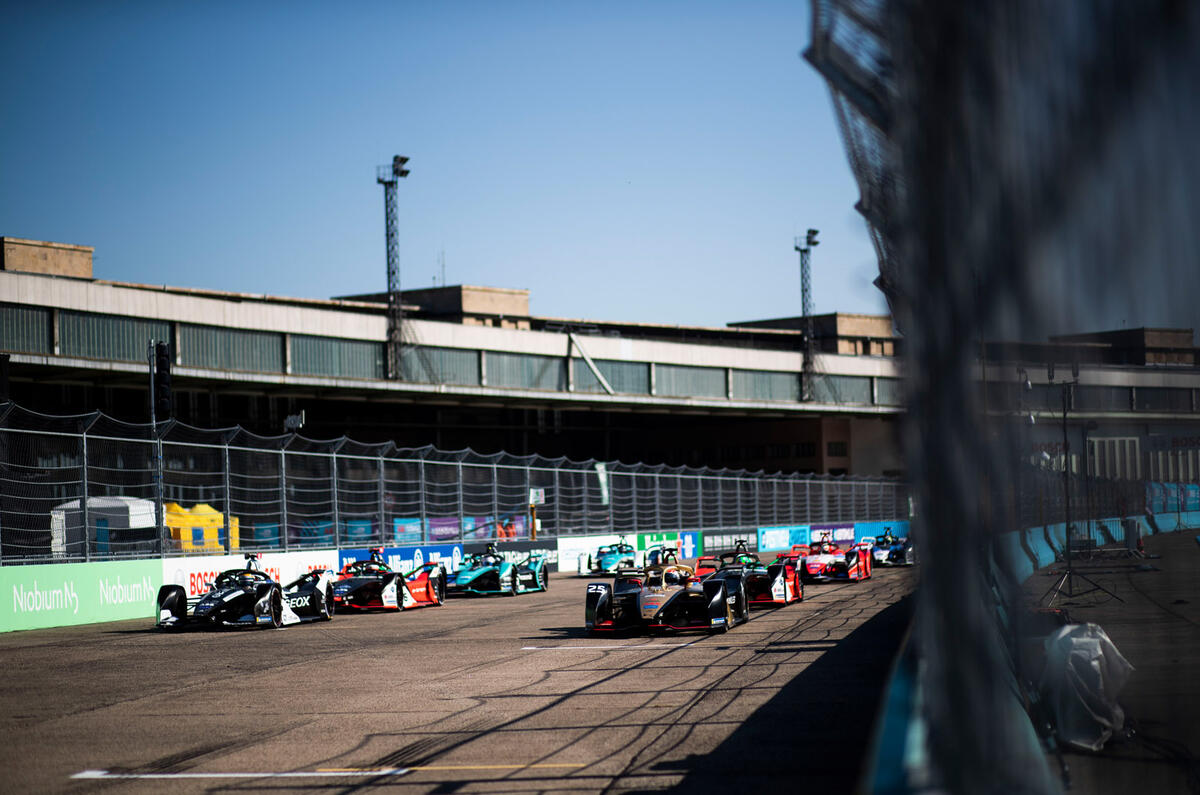 97 DS Formula e feature 2021 grid 97 DS Formula e feature 2021 grid