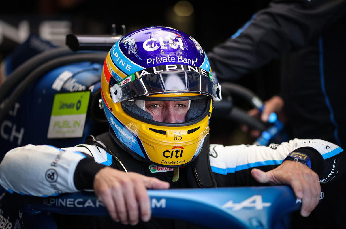 97 Fernando Alonso 2021 interview helmet 97 Fernando Alonso 2021 interview helmet