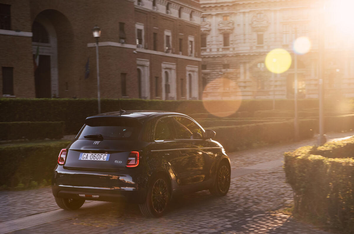Fiat 500 electric 2020 official press images - tracking rear Fiat 500 electric 2020 official press images - tracking rear