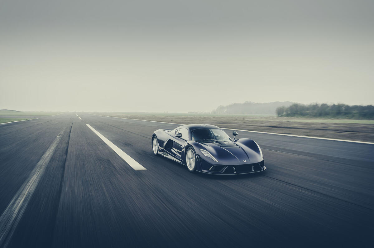 Hennessey Venom F5 official images - tracking