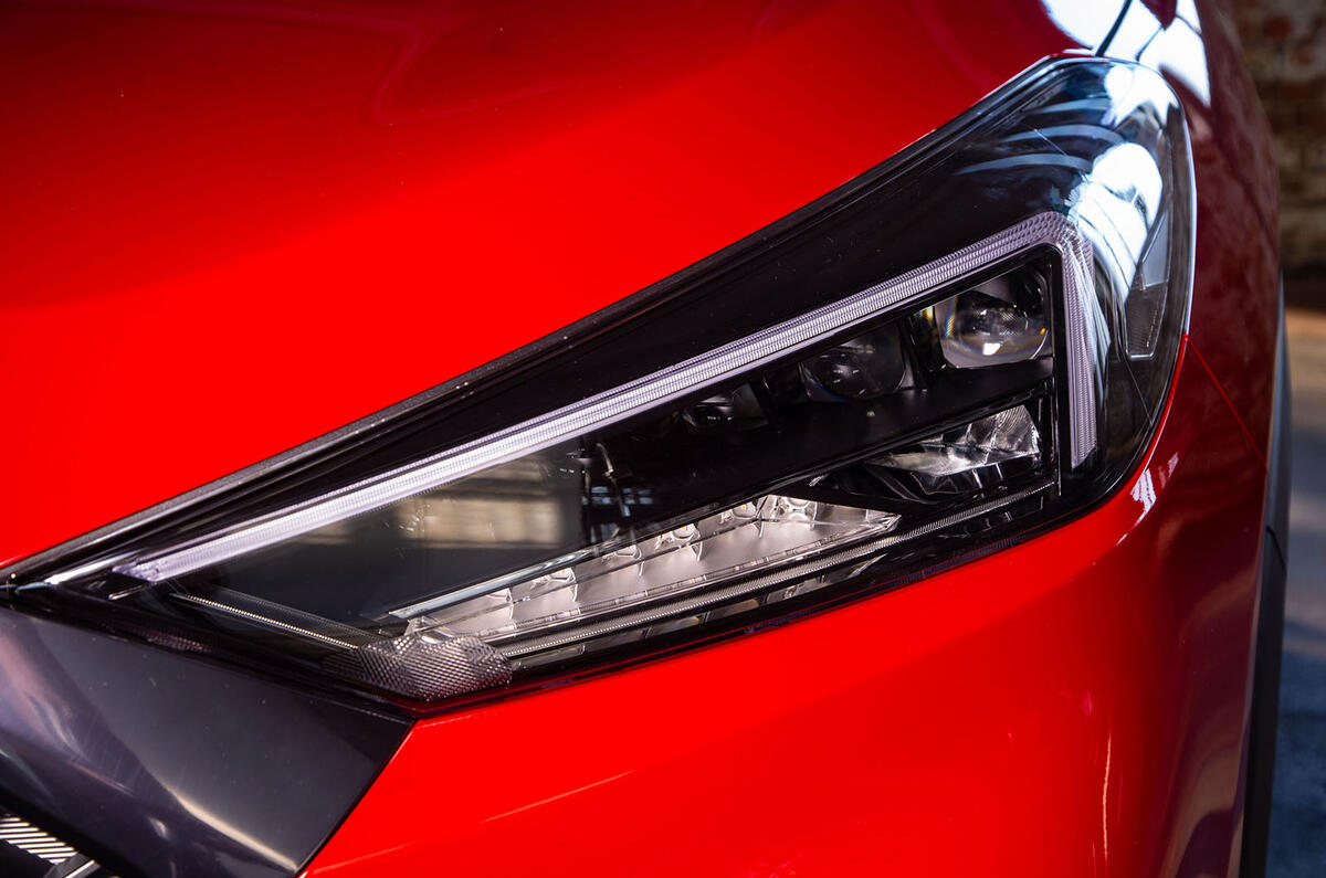 Hyundai Tucson N Line 2019 reveal - headlights