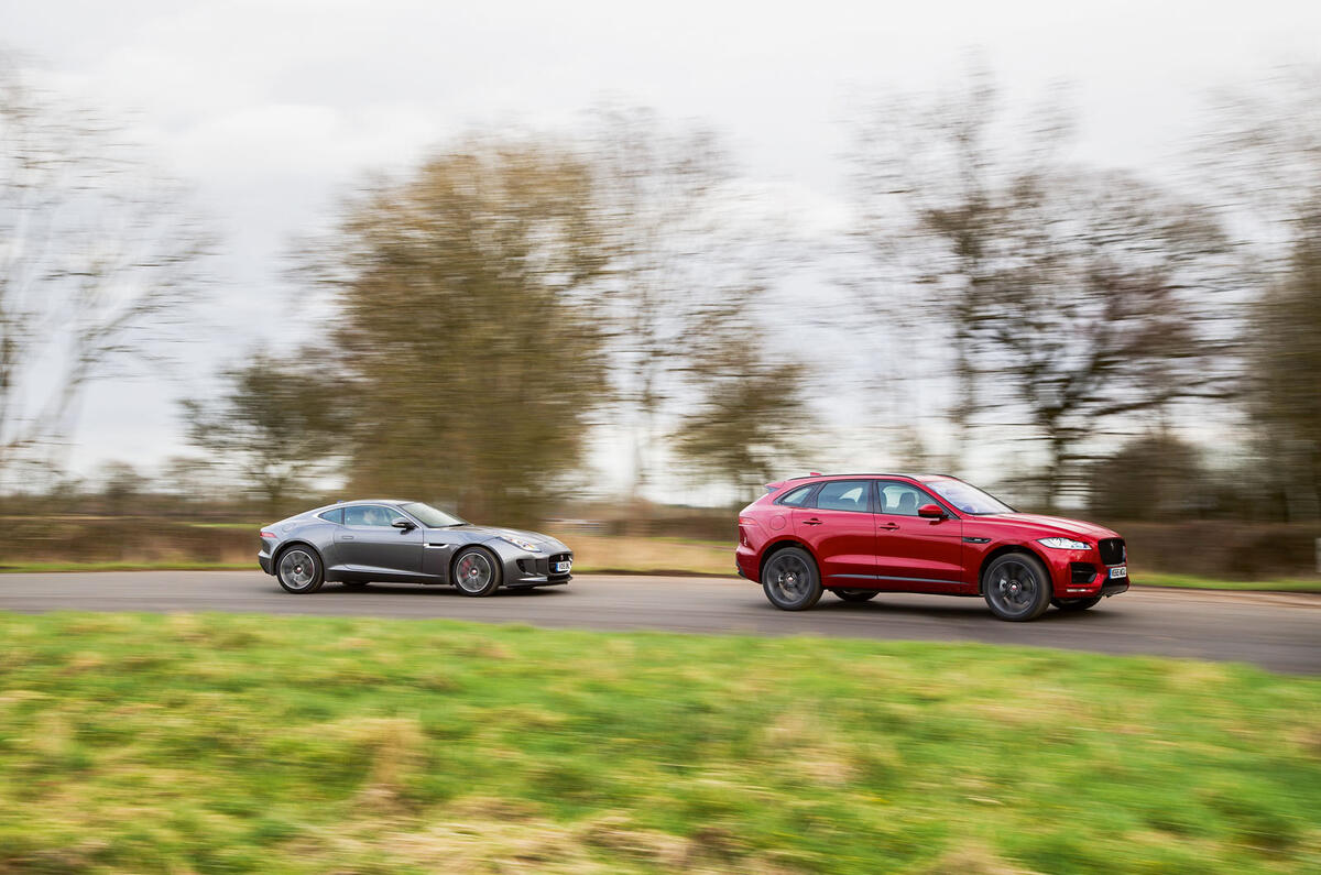 Jaguar Land Rover Cross Country - tracking side Jaguar Land Rover Cross Country - tracking side