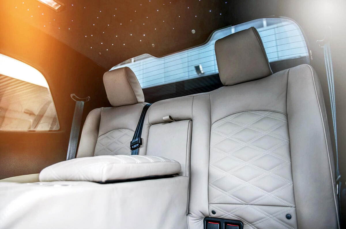 97 khan taxi rear seats 97 khan taxi rear seats