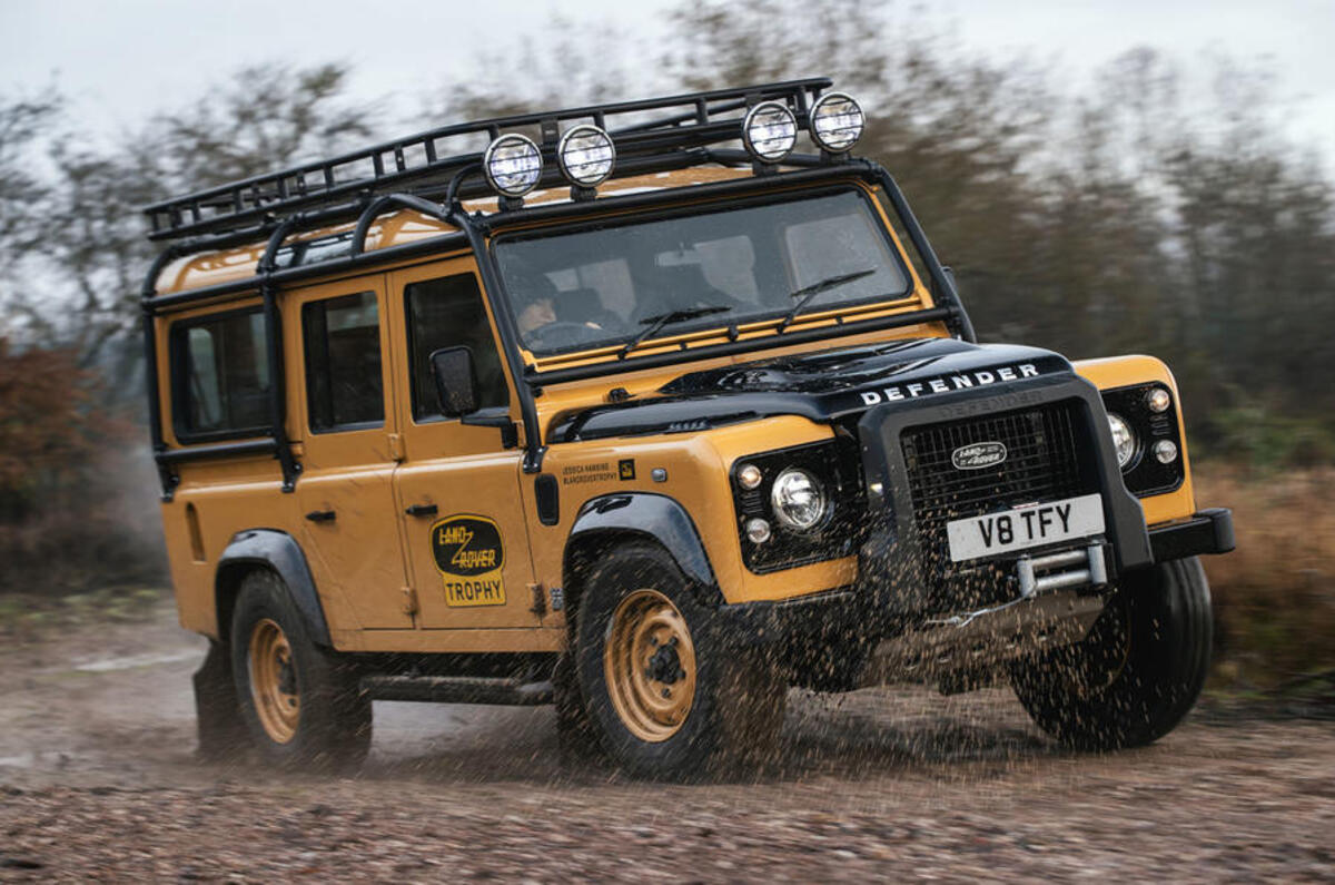 97 land rover classic defender trophy 2021 official images 3