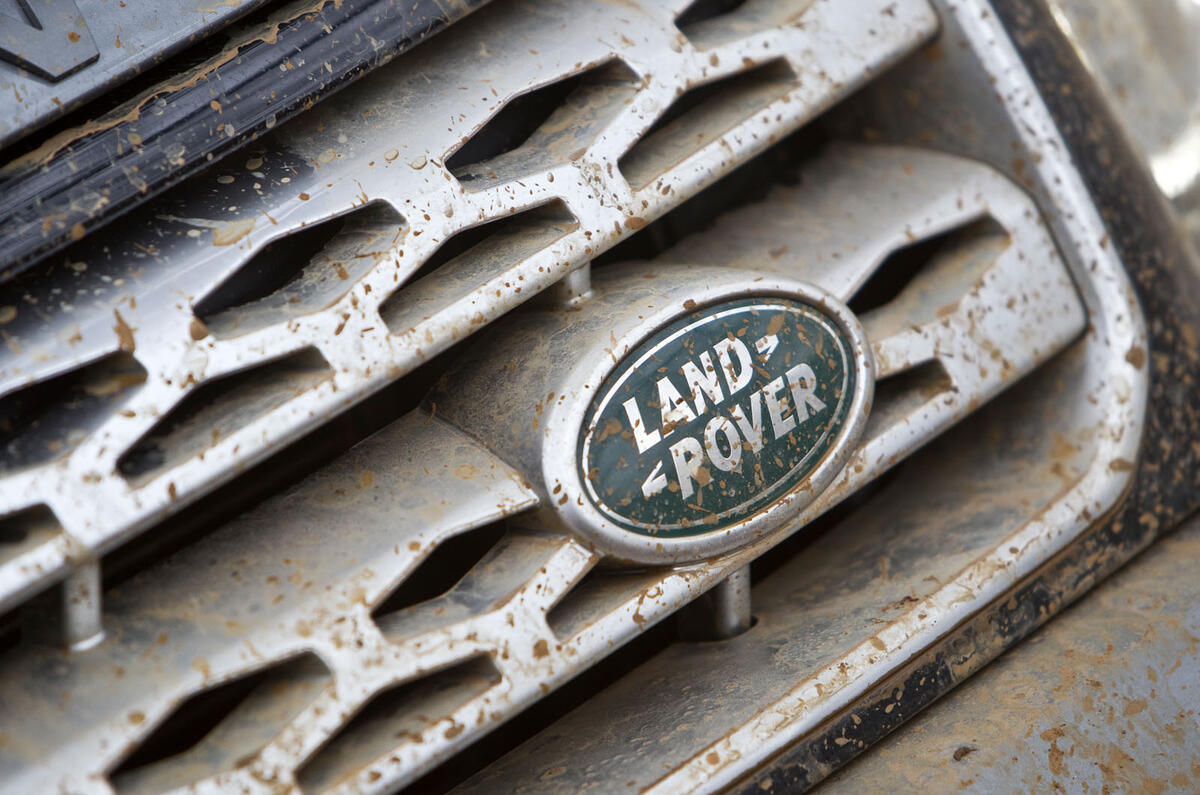 Land Rover Freelander 2 used buying guide - front grille