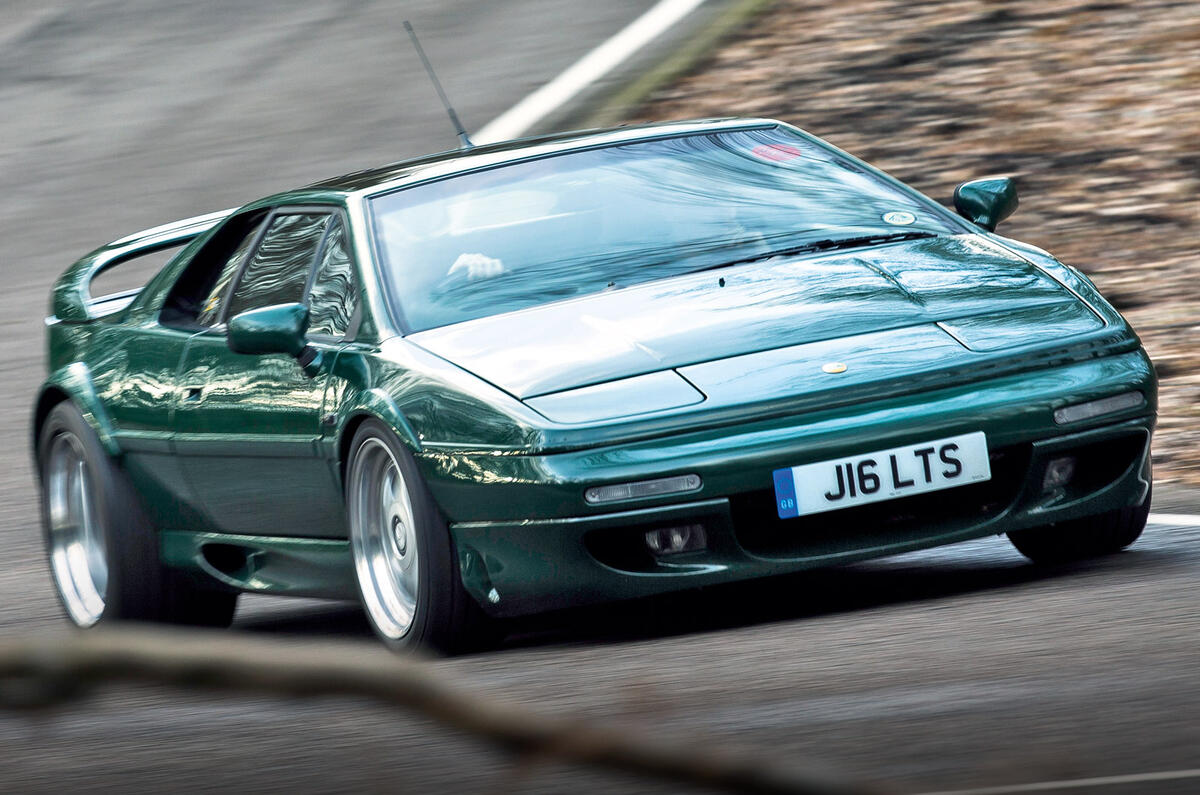 97 lotus esprit front cornering 97 lotus esprit front cornering