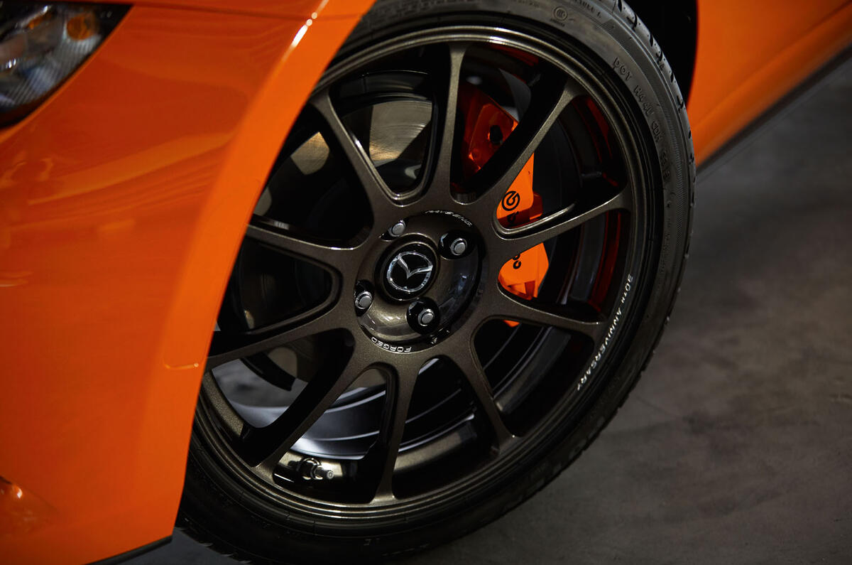 Mazda MX-5 30th Anniversary edition 2019 press photos - alloy wheels