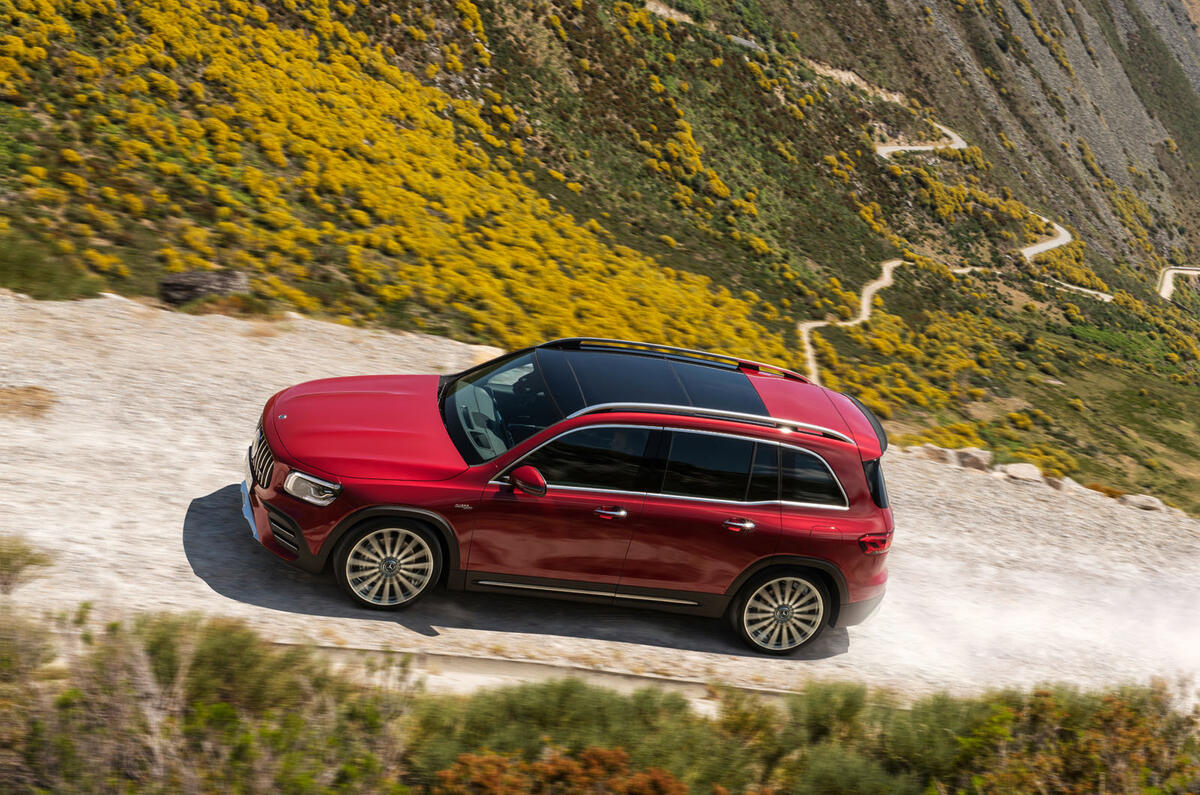 Mercedes-AMG GLB 35 2019 official press images - offroad top