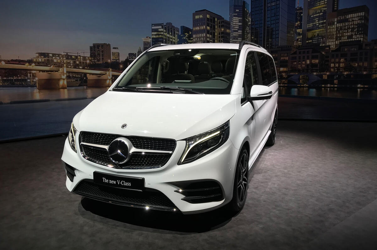 Mercedes-Benz V-Class 2019 reveal - nose (white)