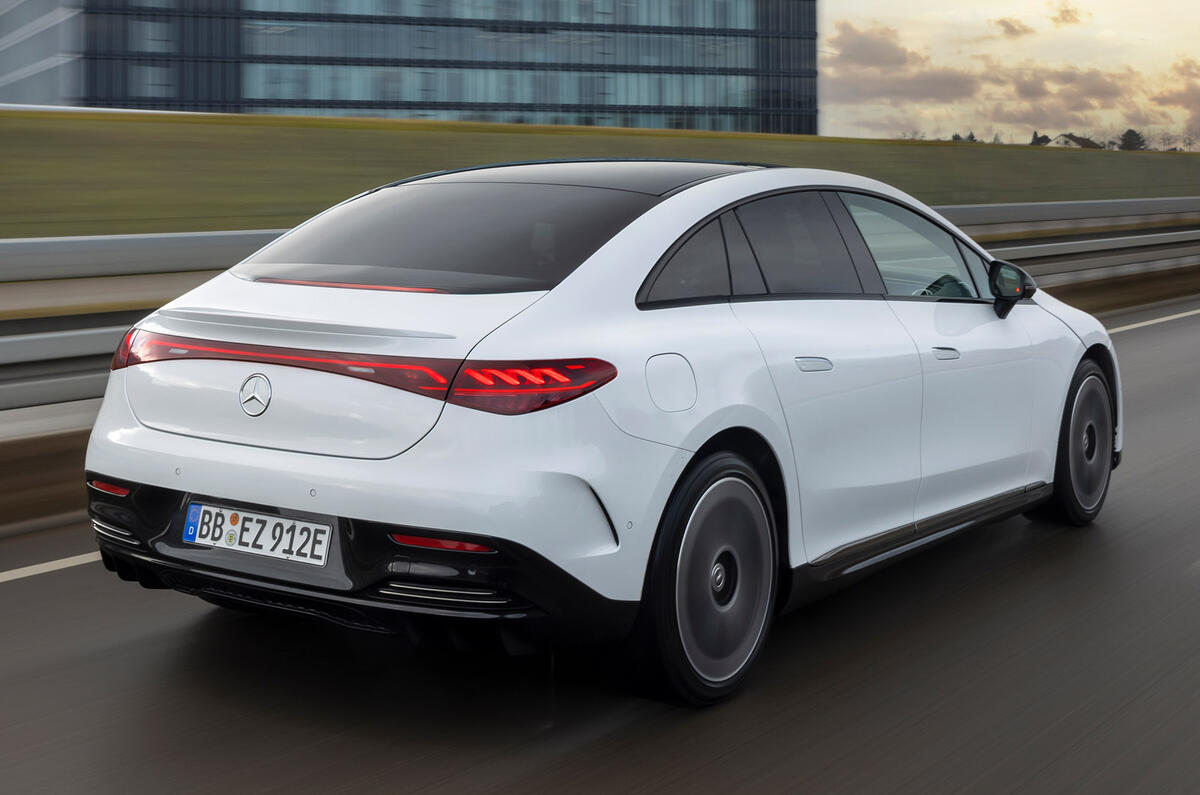 97 Mercedes EQE passenger ride 2022 tracking rear 97 Mercedes EQE passenger ride 2022 tracking rear