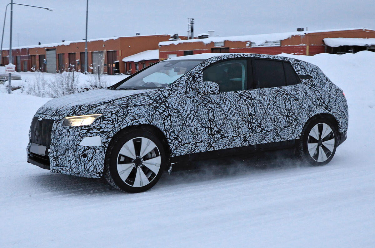 97 Mercedes eqe spy 97 Mercedes eqe spy