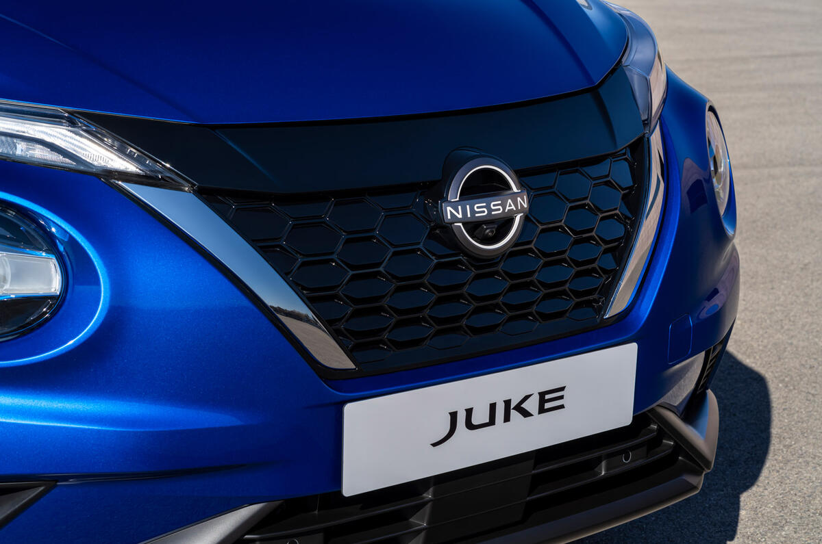 97 Nissan Juke Hybrid 2022 official reveal nose 97 Nissan Juke Hybrid 2022 official reveal nose