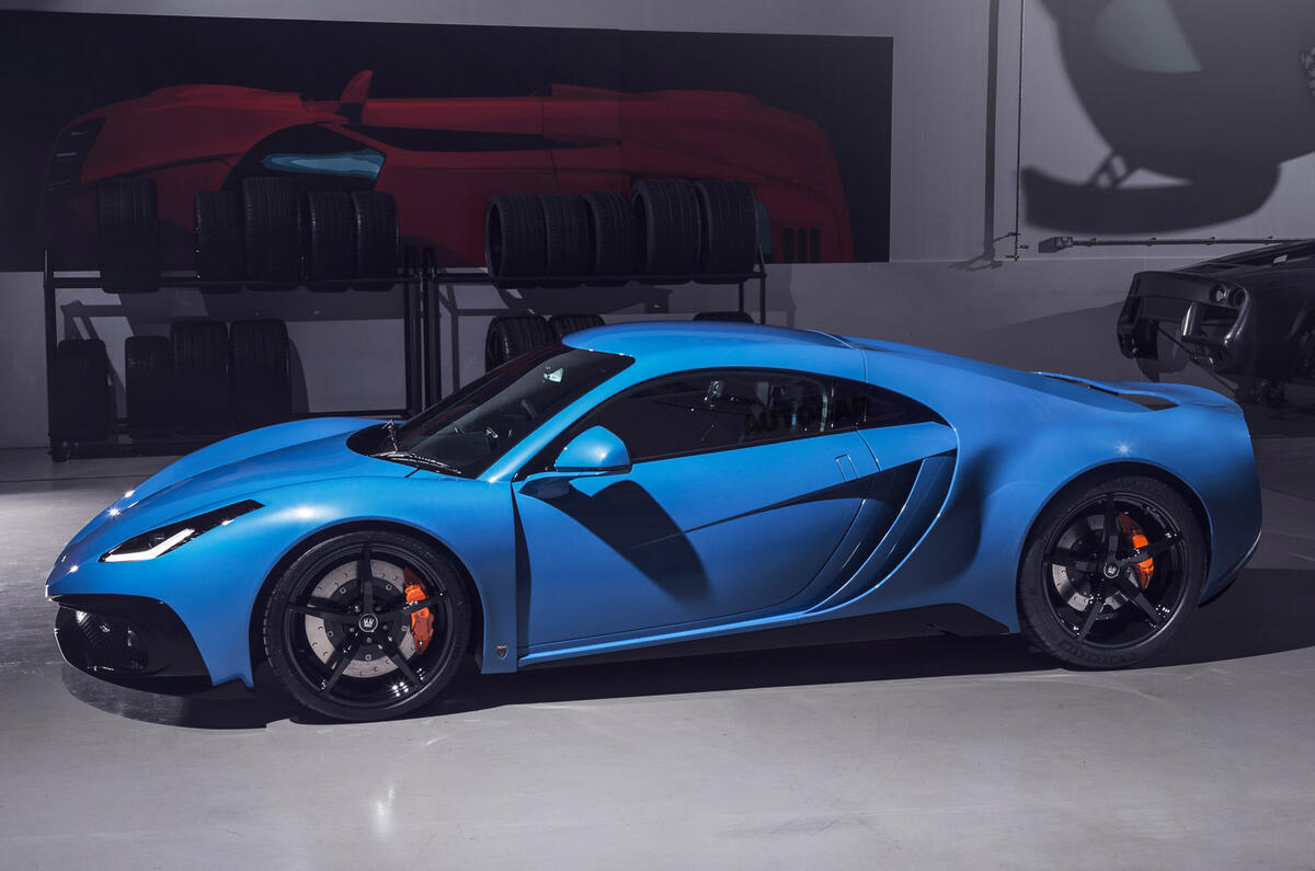 97 Noble M500 reveal 2022 side 97 Noble M500 reveal 2022 side