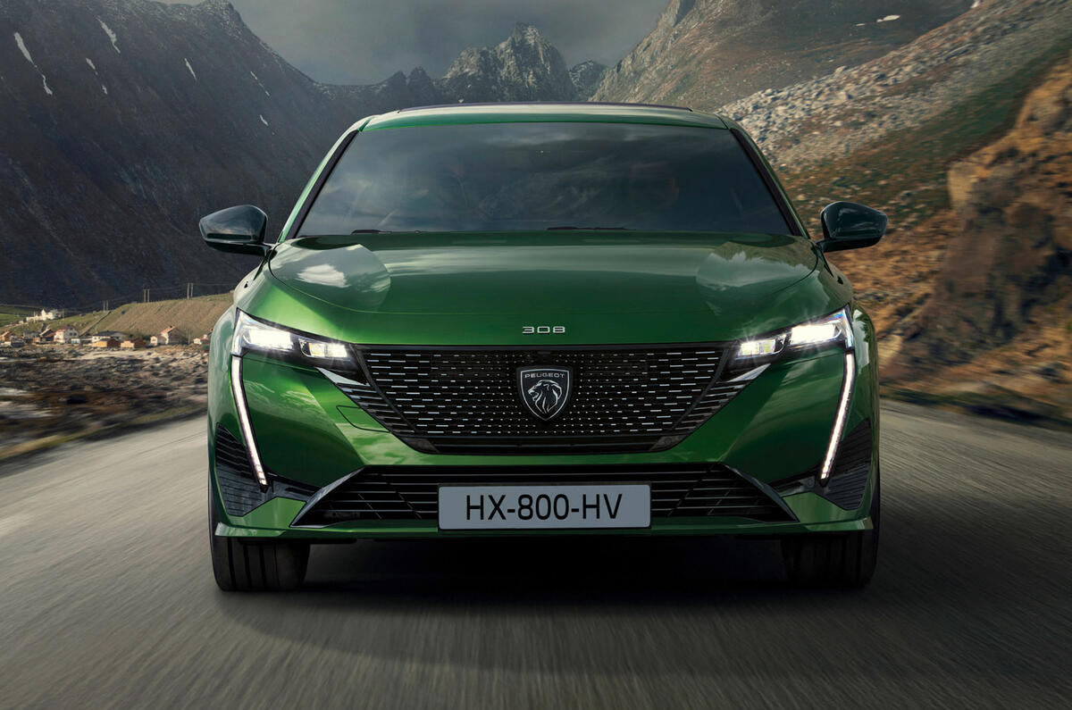 97 Peugeot 308 2021 official reveal images hero nose 97 Peugeot 308 2021 official reveal images hero nose