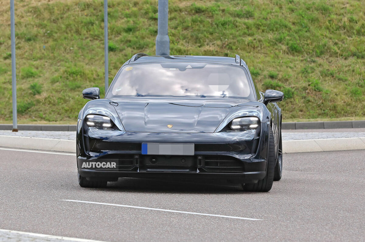 Porsche Taycan Cross turismo spy images - nose Porsche Taycan Cross turismo spy images - nose