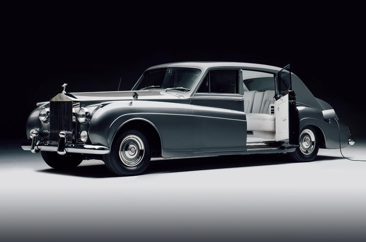 Rolls Royce by Lunaz official images - studio front