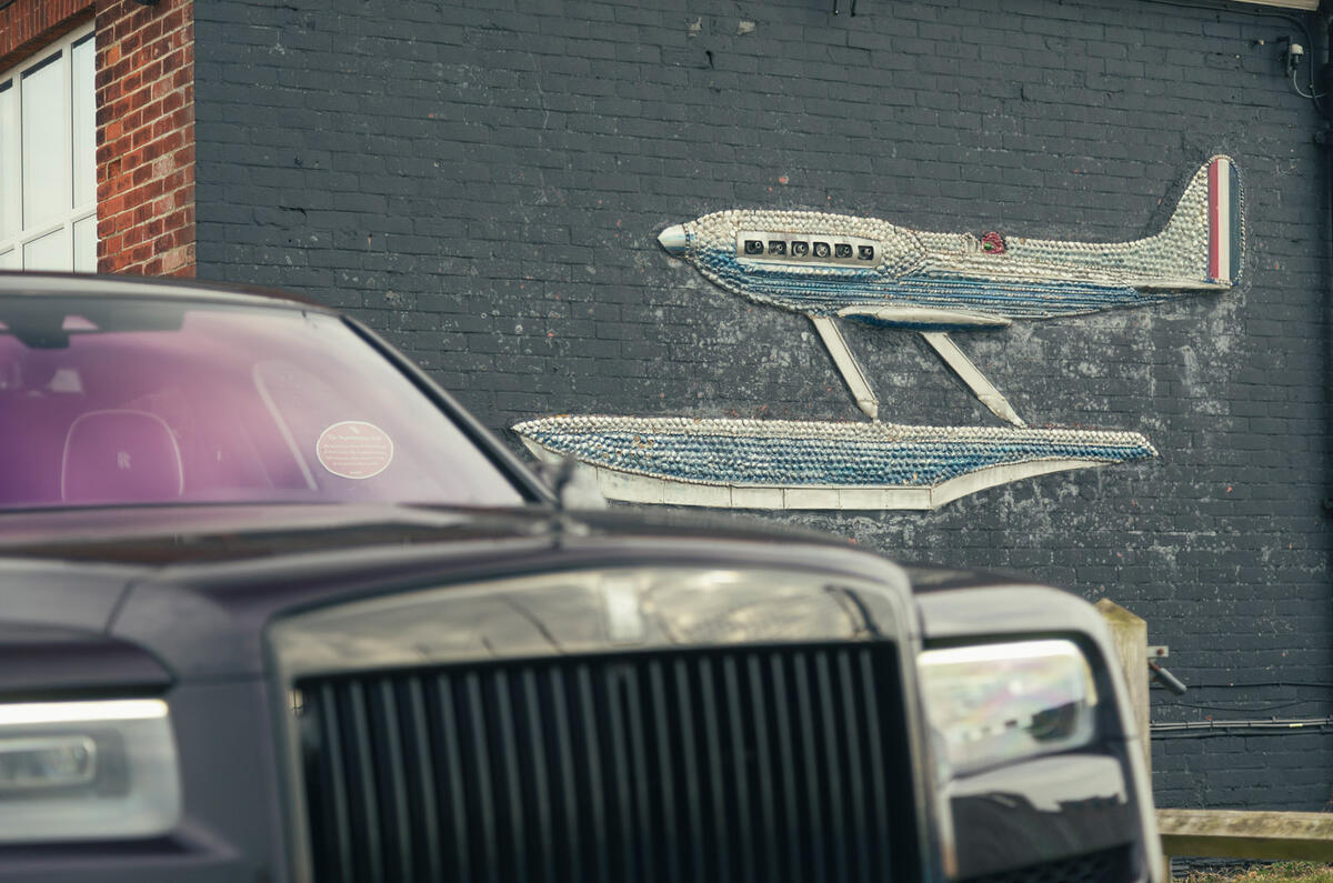 97 rolls royce cullinan black badge badge 97 rolls royce cullinan black badge badge