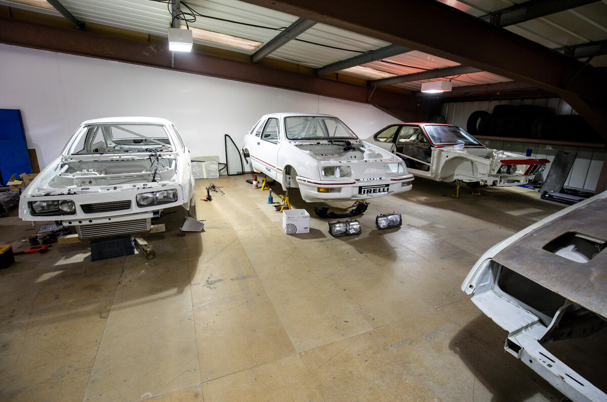 97 Rouse Sierra RS500 continuation feature shells 97 Rouse Sierra RS500 continuation feature shells