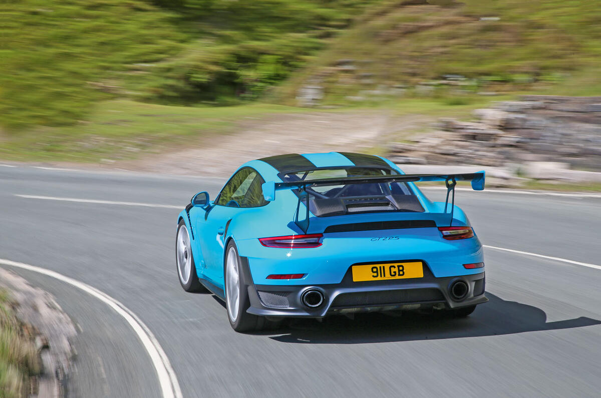 Road test rewind Porsche 911 GT2 RS - rear