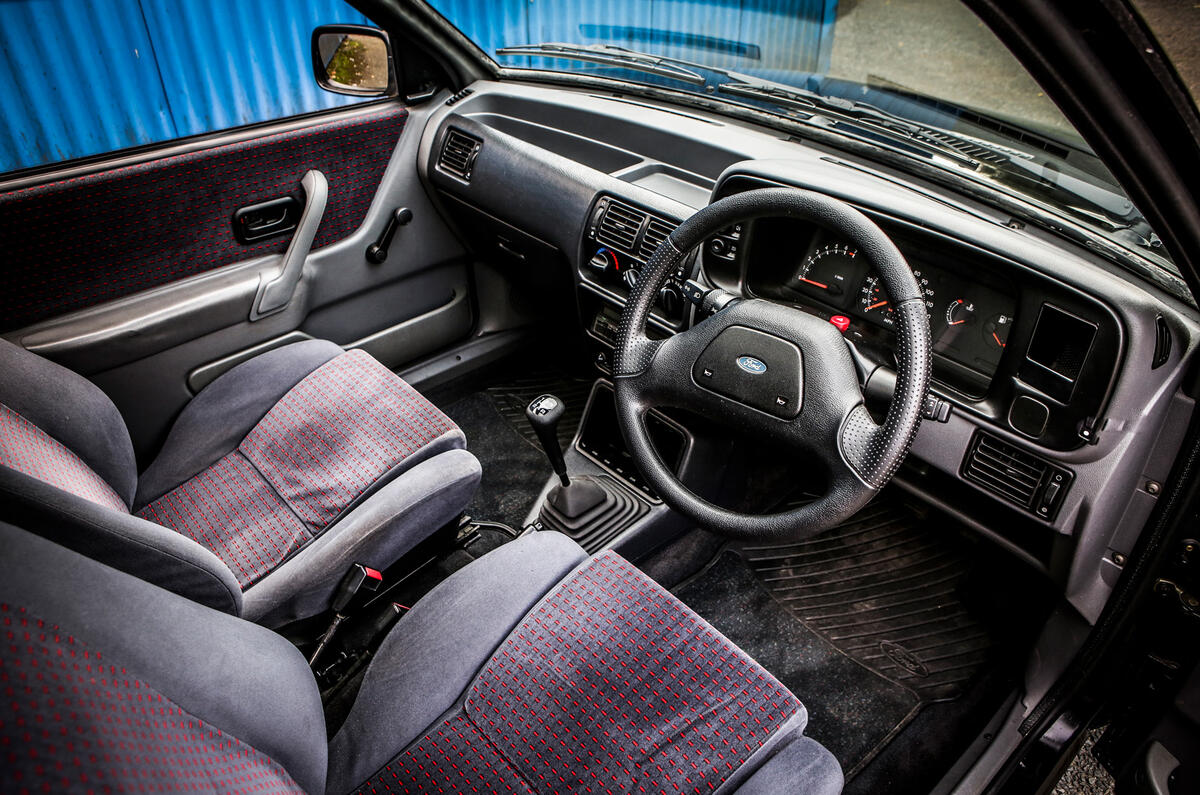 97 used buying guide Ford Escort XR3i interior 97 used buying guide Ford Escort XR3i interior