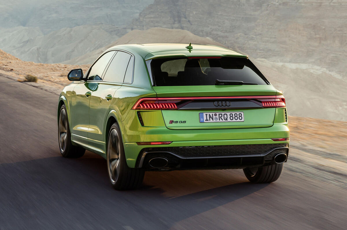 Audi RS Q8 2020 official reveal photos - tracking rear