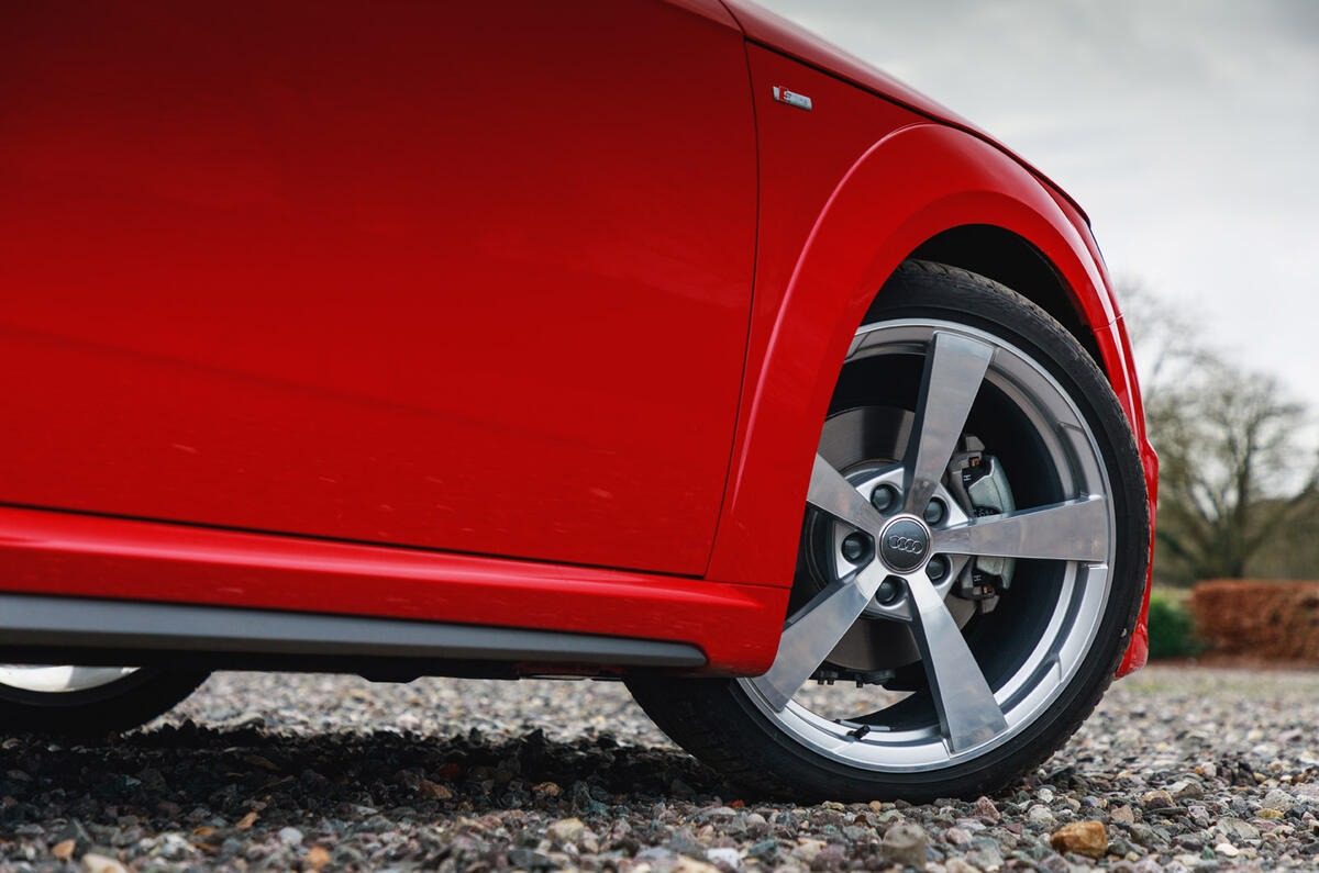Audi TT Mk3 - static wheel Audi TT Mk3 - static wheel
