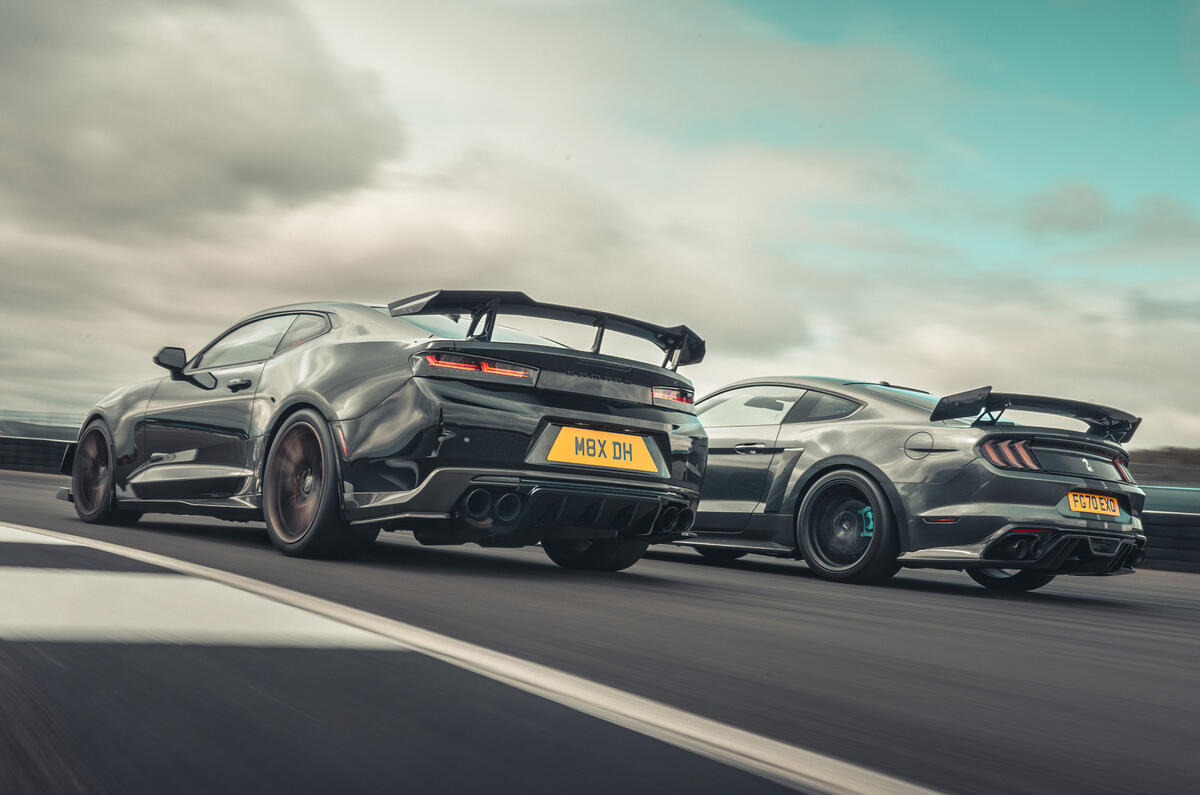 98 Camaro ZL1 vs Sutton Mustang 2021 tracking rear 98 Camaro ZL1 vs Sutton Mustang 2021 tracking rear