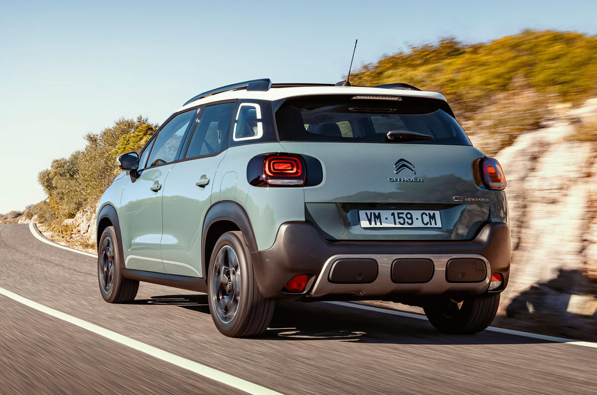 98 Citroen C3 Aircross MY2021 official images tracking rear 98 Citroen C3 Aircross MY2021 official images tracking rear