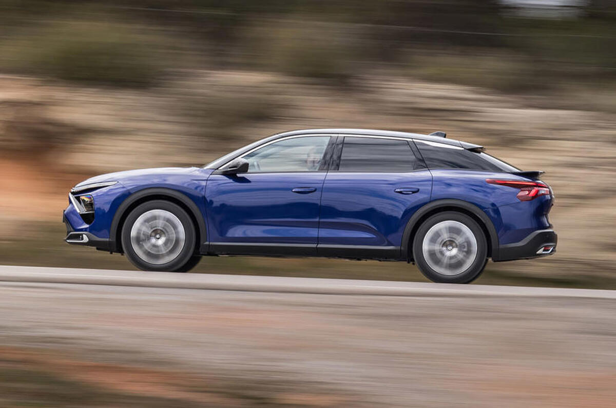 98 citroen c5x 2022 first drive review side pan