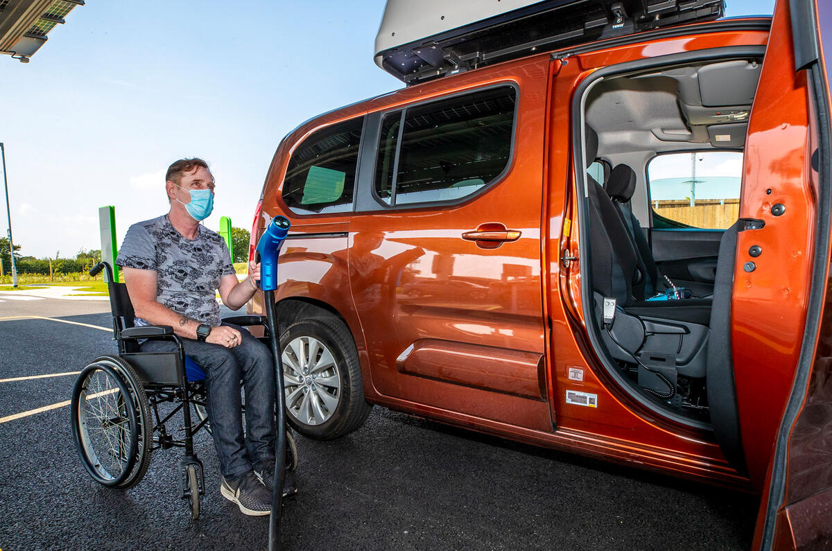 Disability and electrification Vauxhall  Disability and electrification Vauxhall