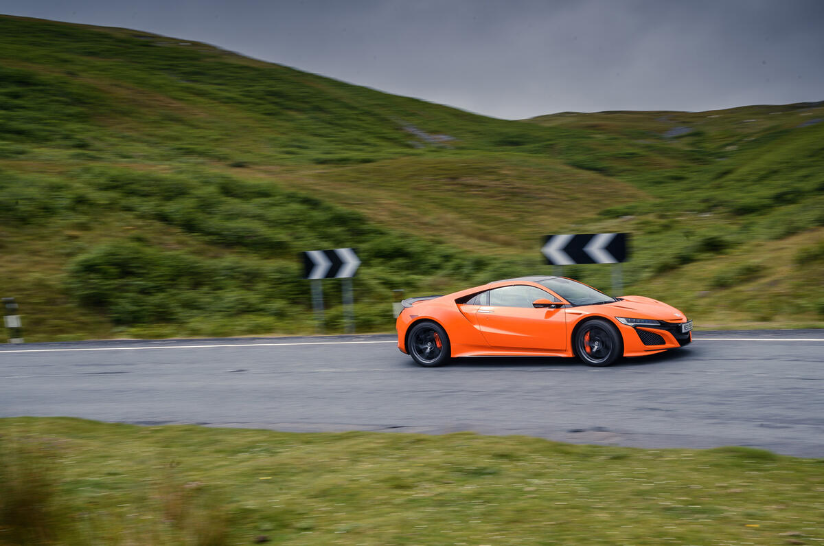 Honda NSX hybrid supercar feature - hero side Honda NSX hybrid supercar feature - hero side