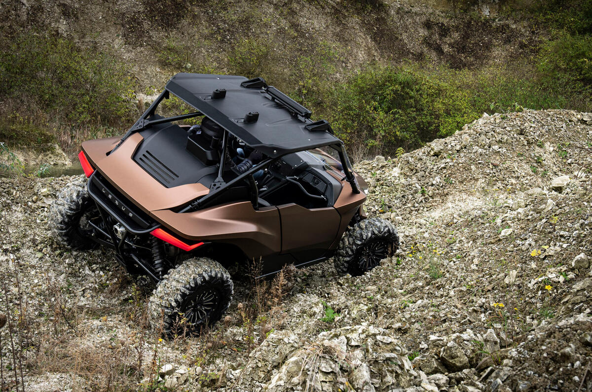98 Lexus ROV concept 2021 rear