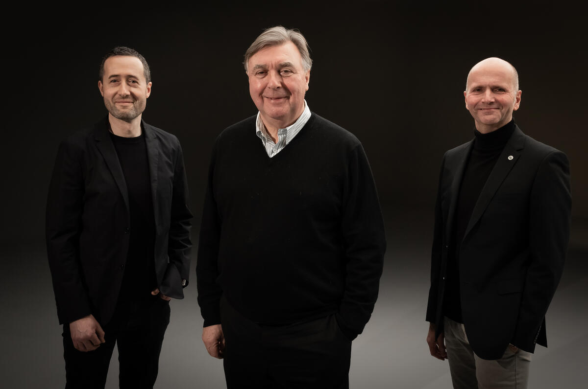 98 lotus design team