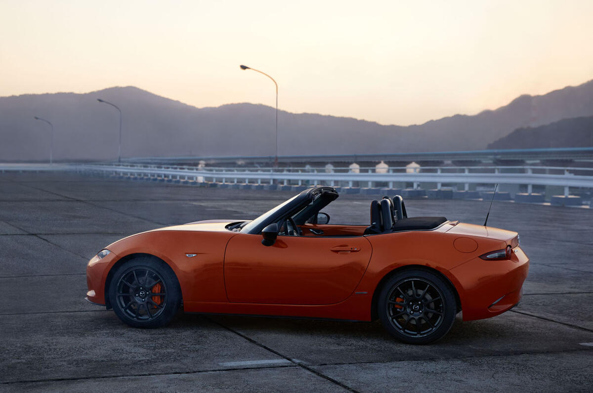 Mazda MX-5 30th Anniversary edition 2019 press photos - hero side