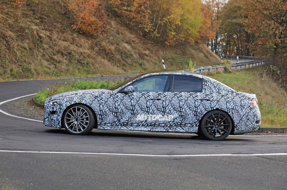 Mercedes-AMG C53 2021 spy images - tracking side