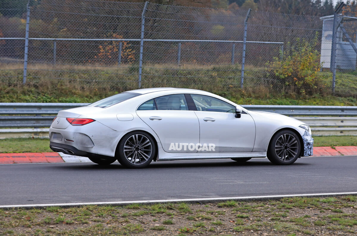 2021 Mercedes-Benz CLS spy photos - tracking side 2021 Mercedes-Benz CLS spy photos - tracking side