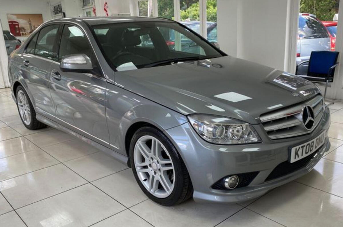 98 mercedes c class quarter