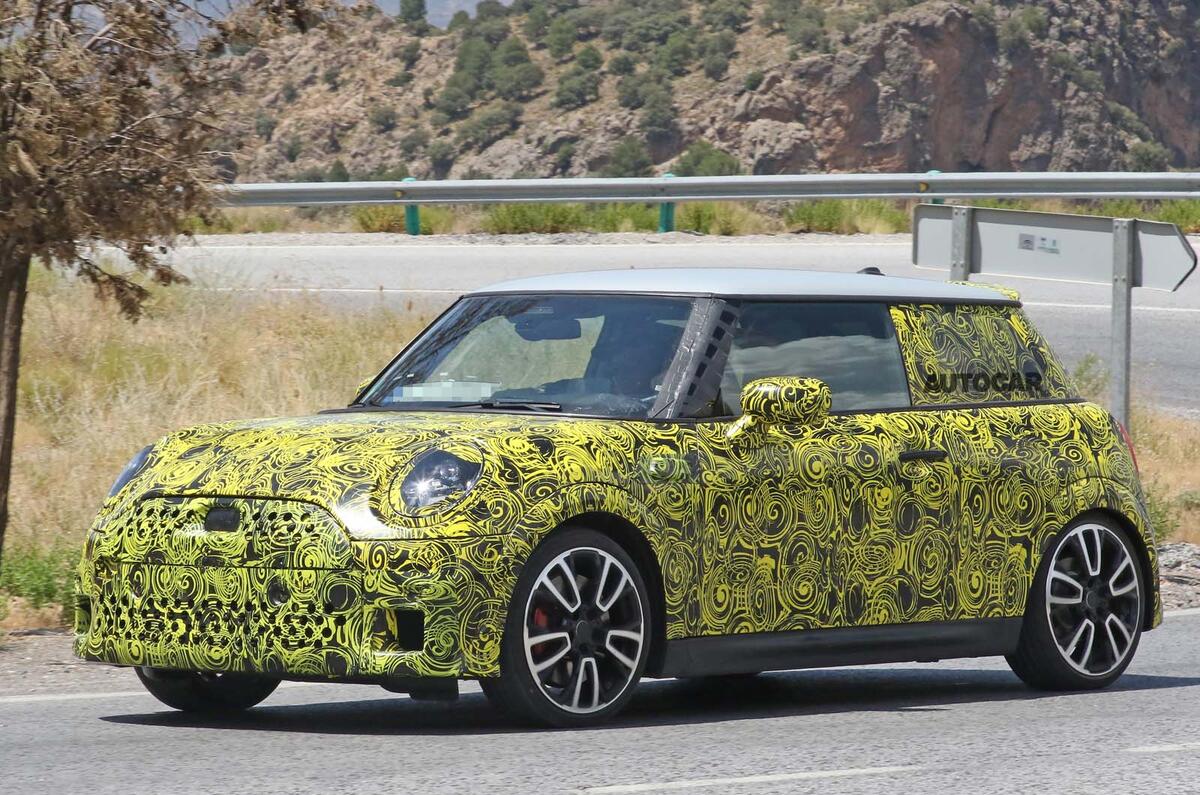 Mini Cooper JCW camo 2022 front quarter tracking