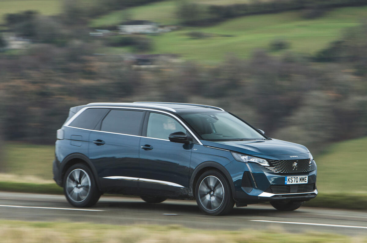 98 nearly new buying guide Peugeot 5008 side 98 nearly new buying guide Peugeot 5008 side