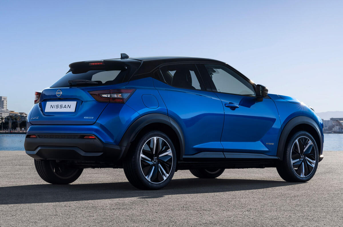 98 Nissan Juke Hybrid 2022 official reveal static rear 98 Nissan Juke Hybrid 2022 official reveal static rear