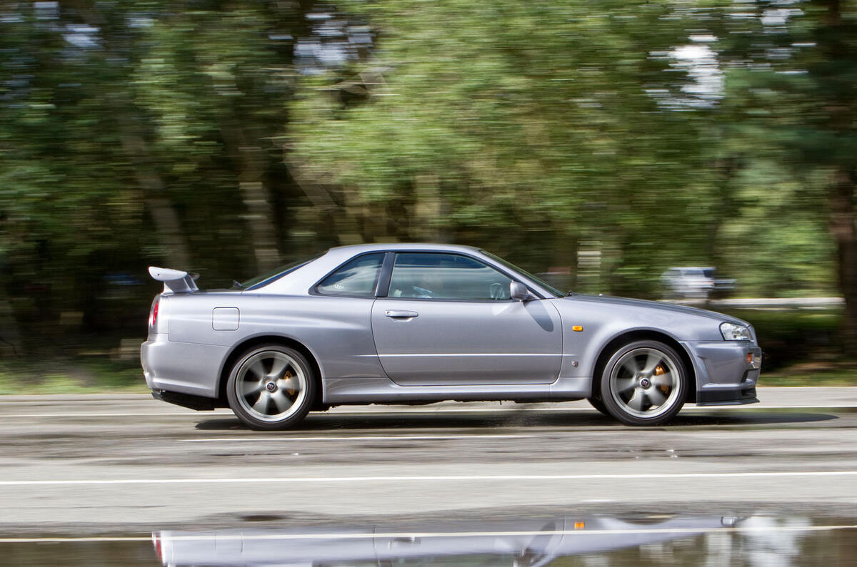 Nissan Skyline GT-R R34 used buying guide - side