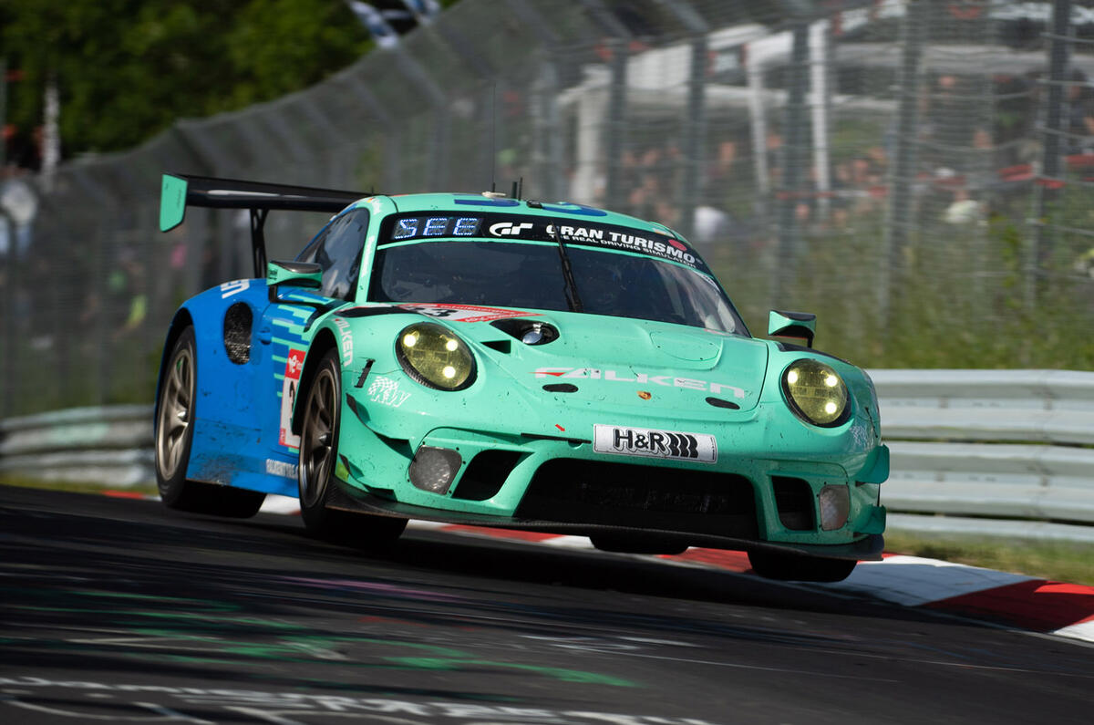 98 porsche 911 gt3 r falken front quarter jump