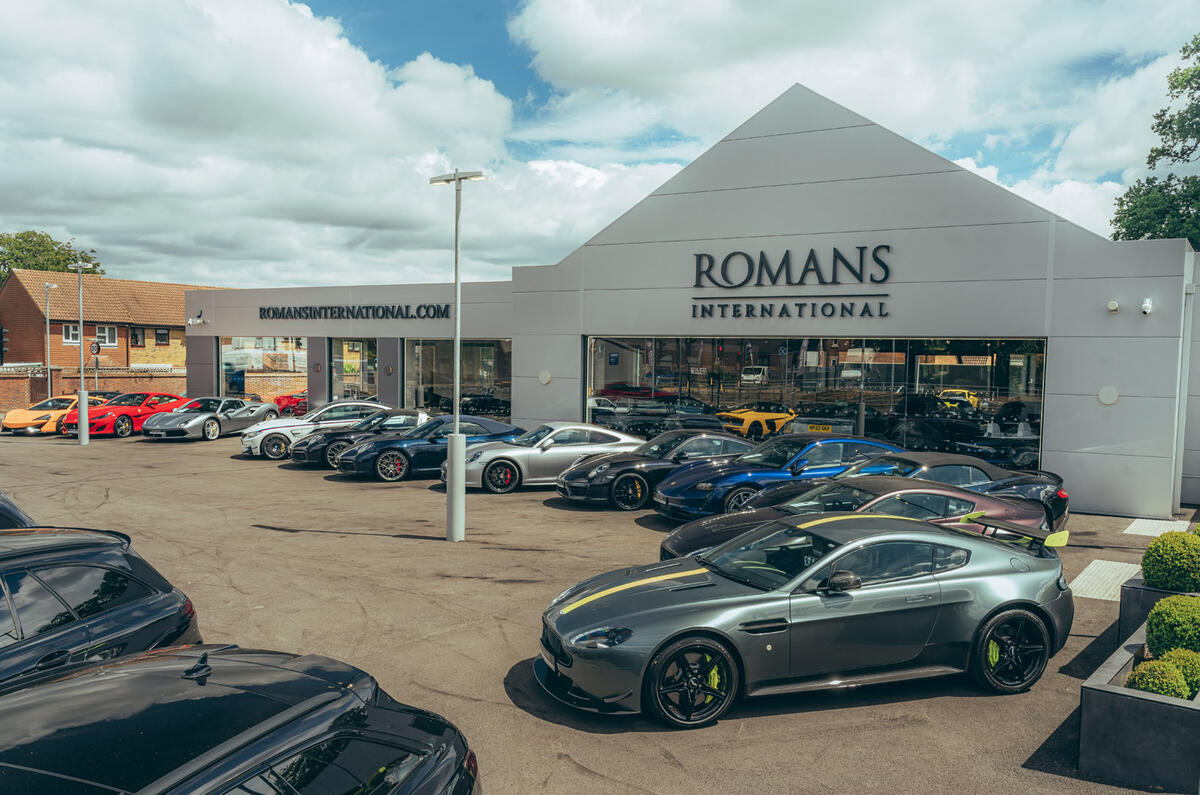 98 romans internationl forecourt